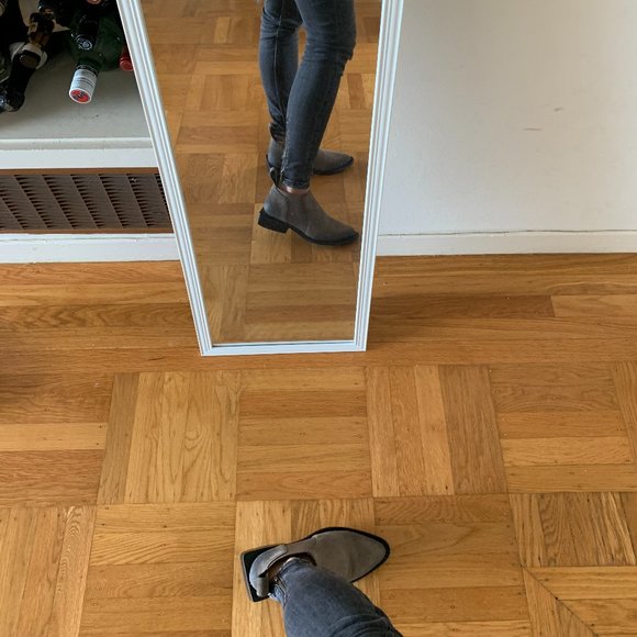 Balenciaga Chelsea Quatro suede gray ankle boots - Picture 10 of 10